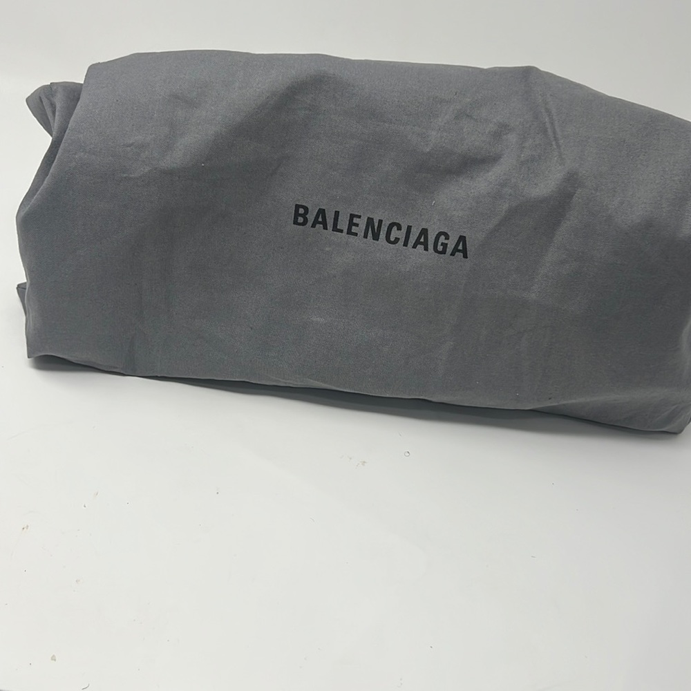 Balenciaga Lindsay Shoulder bag Lavender - Picture 8 of 17